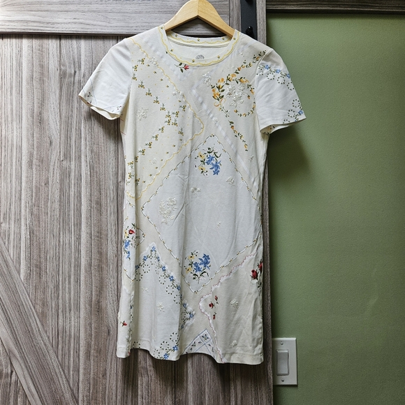 Tory Burch Handkerchief-Print T-Shirt Dress - Picture 6 of 12